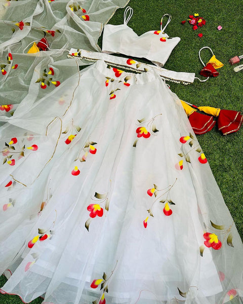 Hand Painted organza Lehenga💕😍