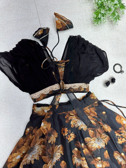 Fancy Black/Gold Lehnga