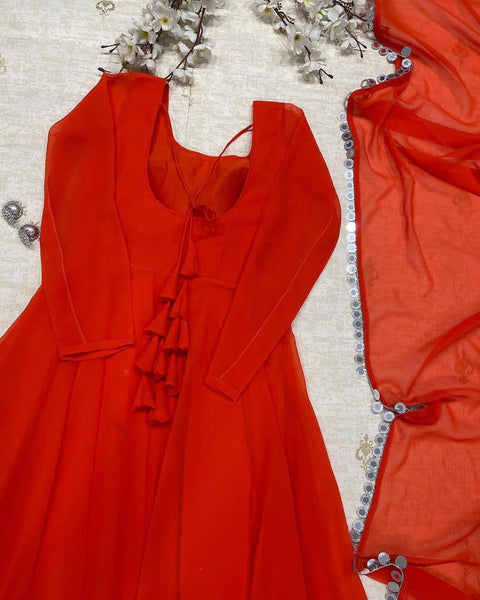 Rumble 7z Gown