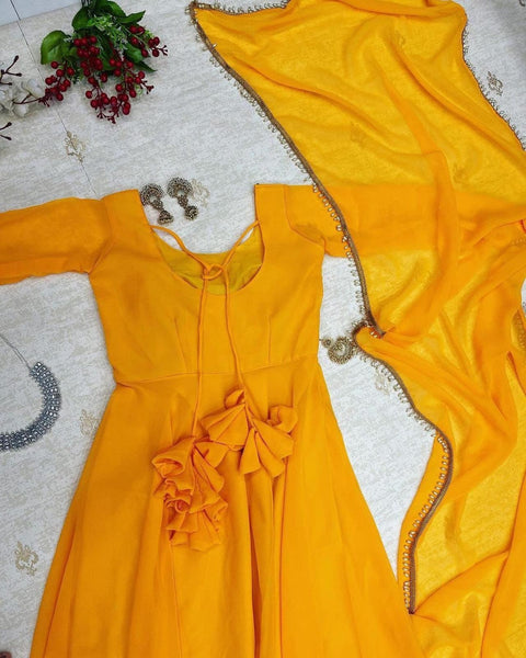 Rumble 7z Gown