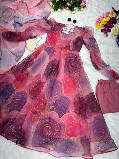 Rose Surrounded Anarkali