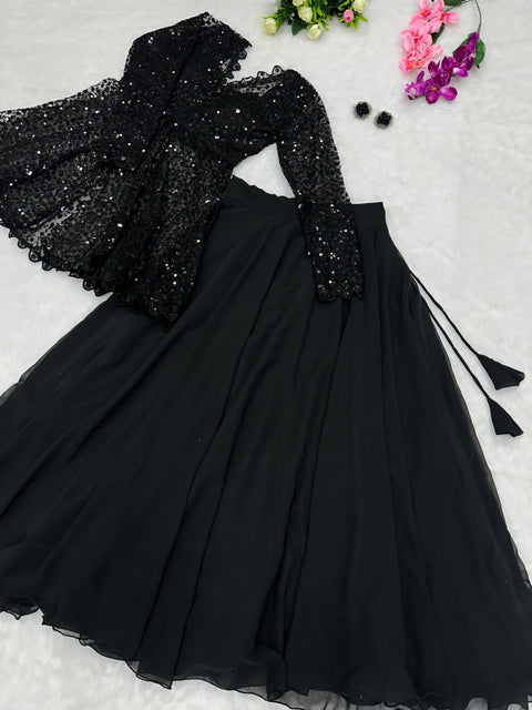 Black crop-top choli