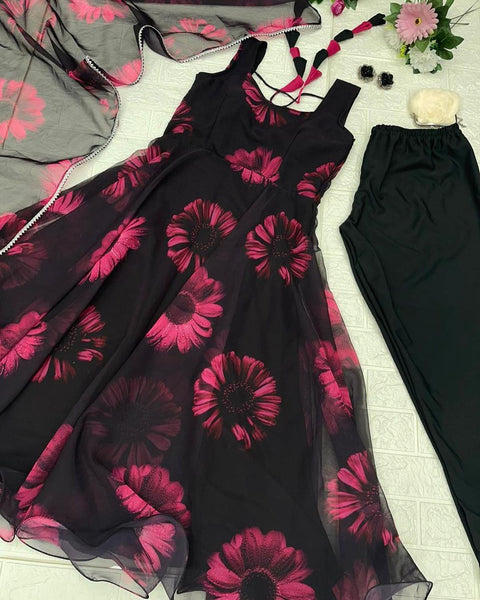 Beautiful BLACK Anarkali🖤