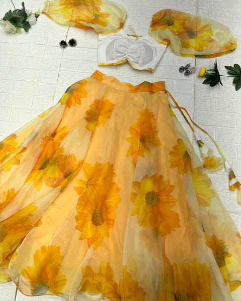 Lehenga choli for haldi occasion💛
